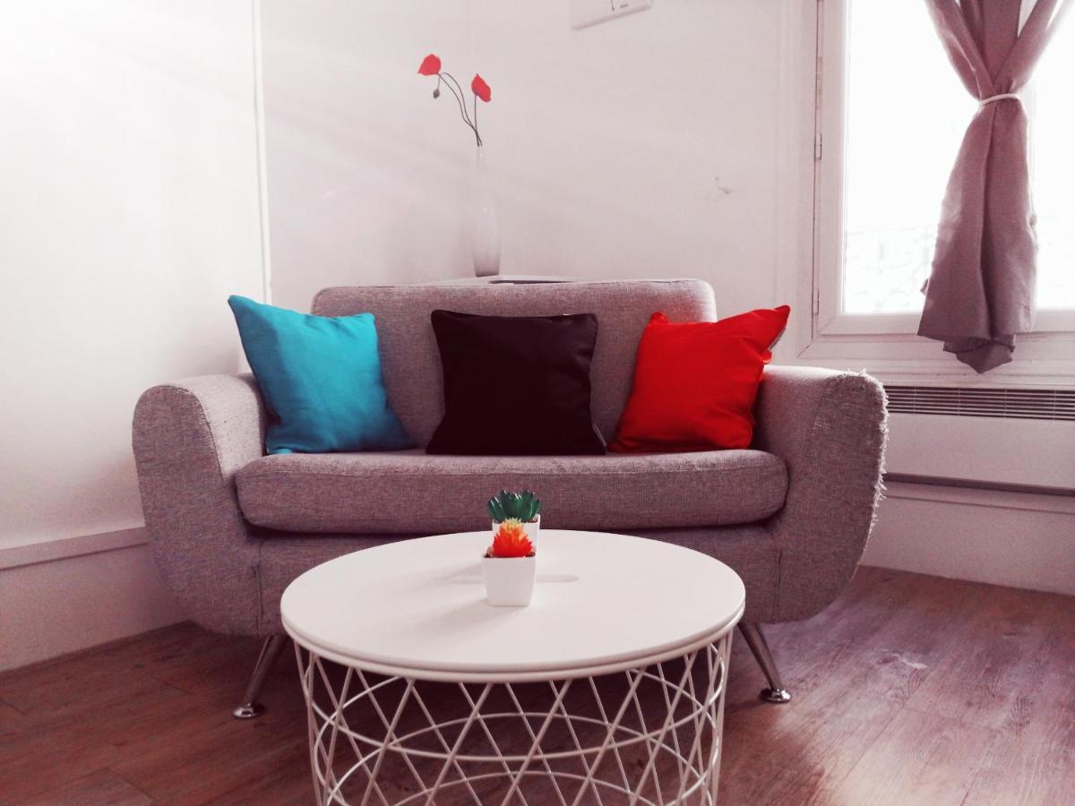 Studio Situe Dans Un Quartier Calme Et Residentiel A Montrouge A Seulement 2 Minutes Du Metro Eksteriør bilde